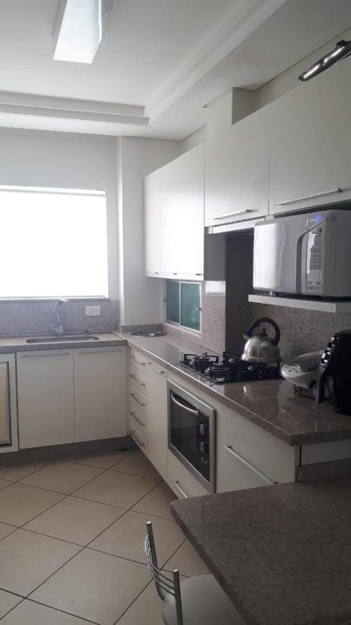 Apartamento Apto 3 Quartos No Centro A Beira Mar