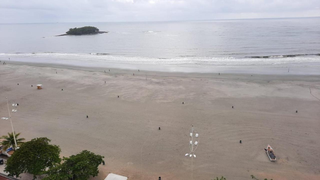 Apto 3 Quartos No Centro A Beira Mar Balneario Camboriu